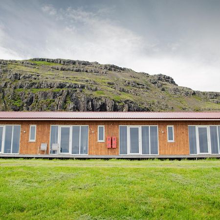Guesthouse Skálafell Екстериор снимка
